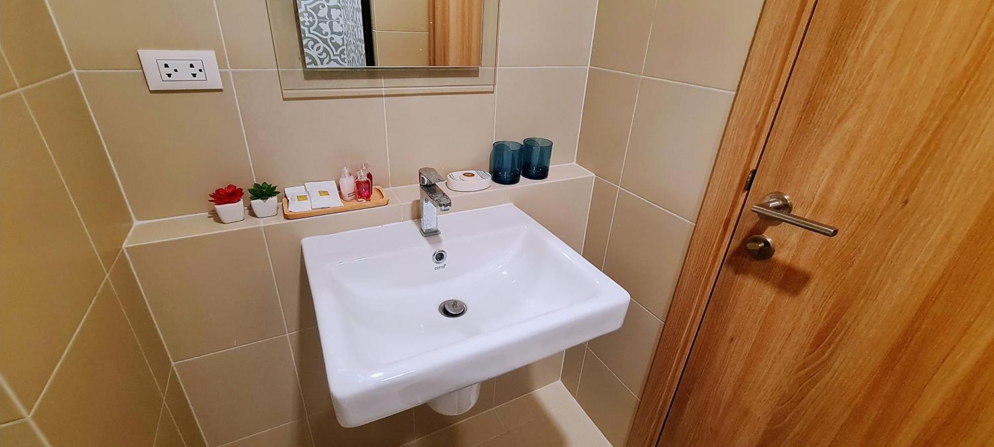 Highest Floor Close To Cicada And Tamarind Night Market Lahabana Condo หัวหิน ลาฮาบาน่า คอนโด ชั้นบนสุด ติดกับตลาดซิเคด้าและตลาดแทมมารีน Экстерьер фото