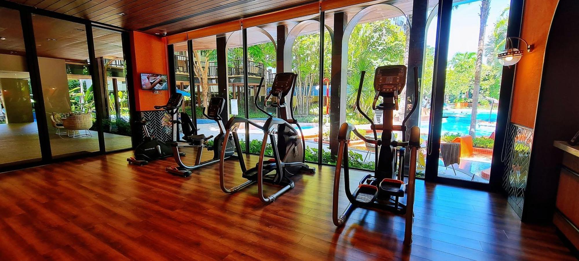 Highest Floor Close To Cicada And Tamarind Night Market Lahabana Condo หัวหิน ลาฮาบาน่า คอนโด ชั้นบนสุด ติดกับตลาดซิเคด้าและตลาดแทมมารีน Экстерьер фото